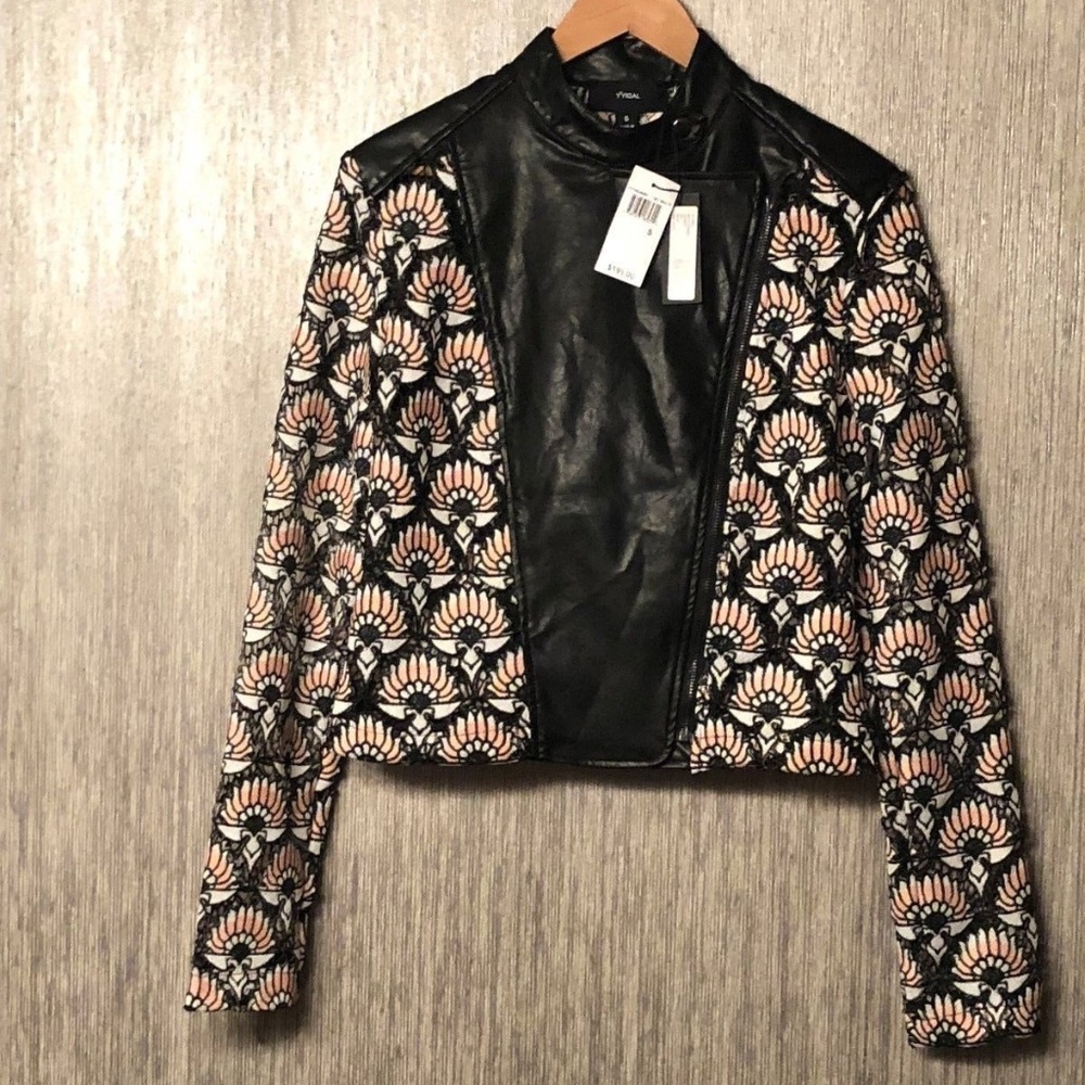 WOMENS YYIGAL LACED JACET